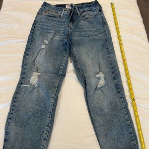 Denizen Levis cropped jeans Sz 6/28